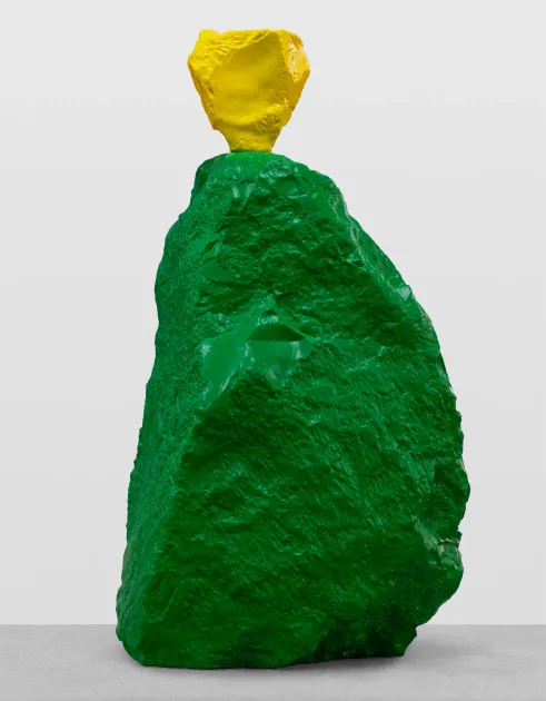 Ugo Rondinone, Ugo Rondinone, green yellow nun, 2025, UR413 | Artworks | Mennour