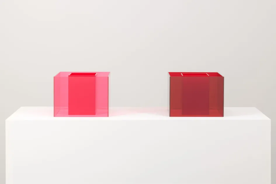 Larry Bell, Larry Bell, Bill and Coo SS, 2019, LAB3 | Artworks | Mennour