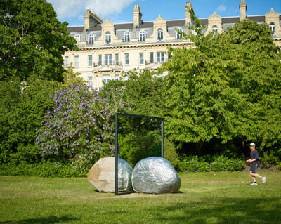 Exhibition view, Regent&#039;s Park, London - © Mennour