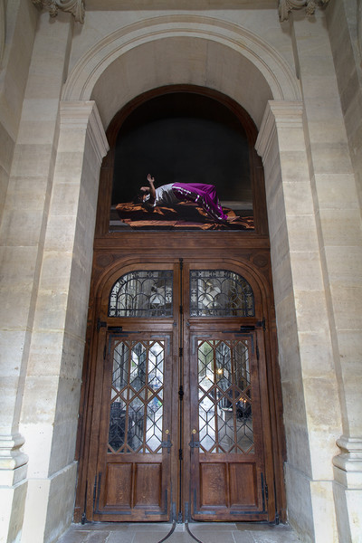 Installation view, &Eacute;glise Saint-Eustache, Paris - © Mennour