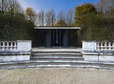 Exhibition view, Ch&acirc;teau de Versailles - © Mennour