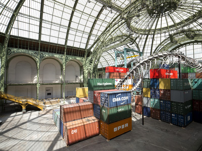 Huang Yong Ping, Empires, 2016
Installation: metal, mixed media
H 28,7 x L 133 x l 64,3 m
Monumenta 2016, Nave of the Grand Palais, Paris, 2016
Photo. archives kamel mennour
© ADAGP Huang Yong Ping
Courtesy the artist, kamel mennour, Paris/London and Réunion des musées nationaux - Grand Palais - © Mennour