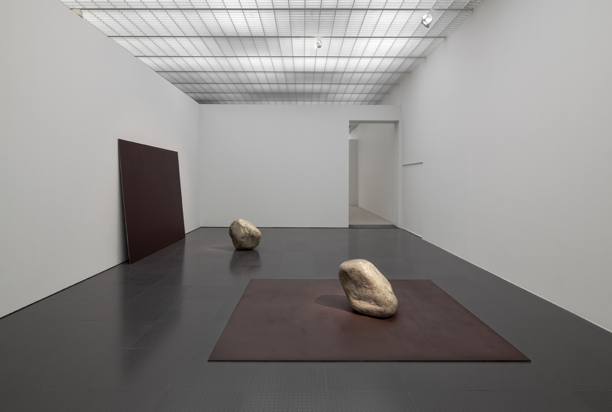 Lee Ufan, Exhibition view, Centre Pompidou-Metz | Mennour