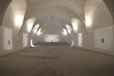 Exhibition view, Chapelle Saint-Laurent, Arles - © Mennour