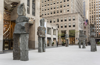 Exhibition view, Rockefeller Plaza, New York City - © Mennour