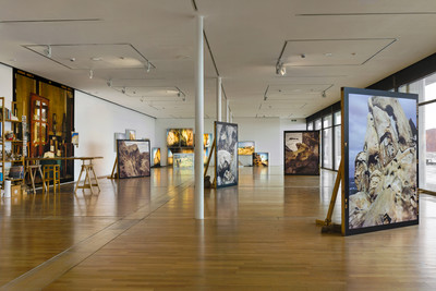 Exhibition view, De La Warr Pavilion, Bexhill-on-sea - © Mennour